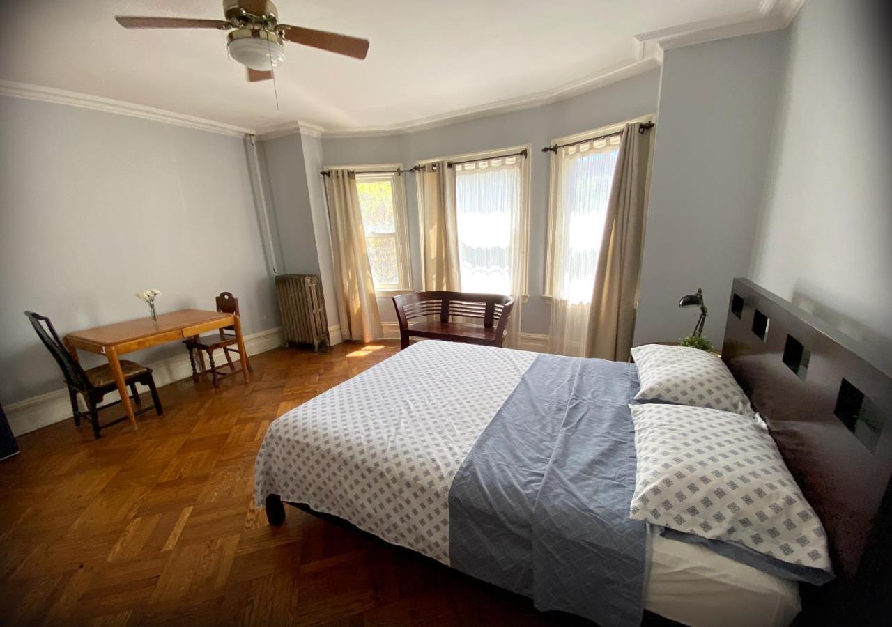 Spacious Bedroom In A Brooklyn House Shared With Host 뉴욕 외부 사진